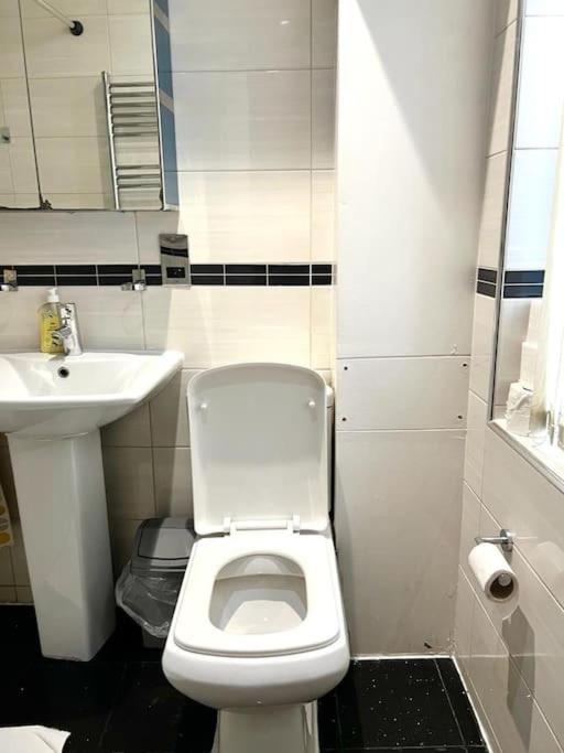 Comfortable Studio Flat Near Central London Londres Exterior foto